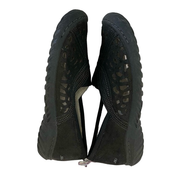JBU Pecan All Terra Traction Casual Slip-on Perforated Shoes Black Faux Suede - Picture 4 of 10